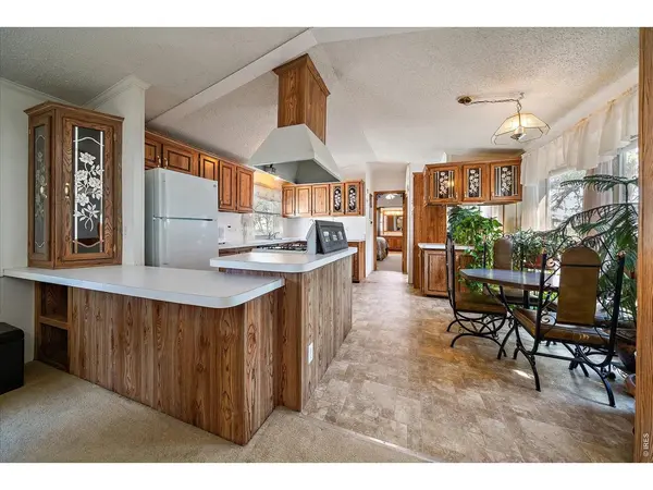 9595 Pecos #6, Thornton, CO 80260
