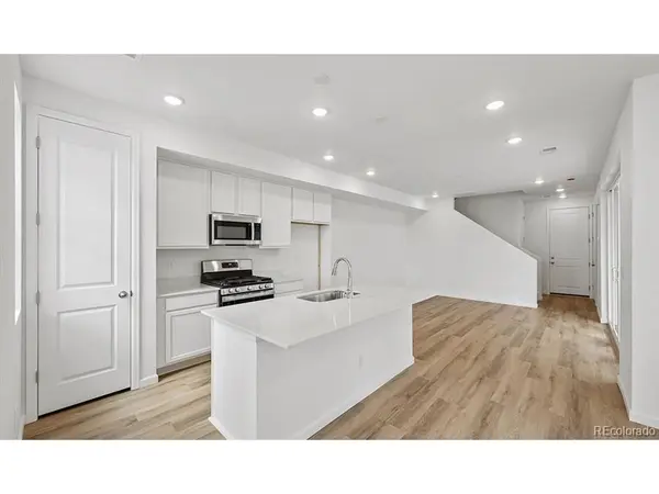 21381 E 67th, Aurora, CO 80019