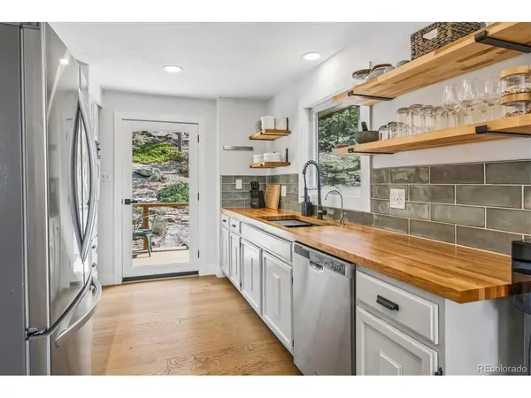 11948 Begole, Golden, CO 80403