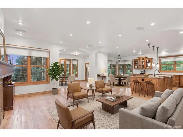 7039 S Locust, Centennial, CO 80112