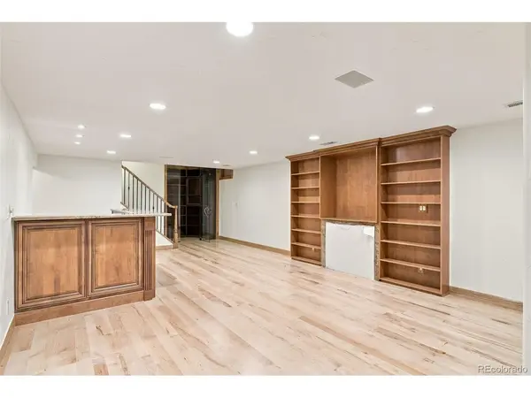 7039 S Locust, Centennial, CO 80112