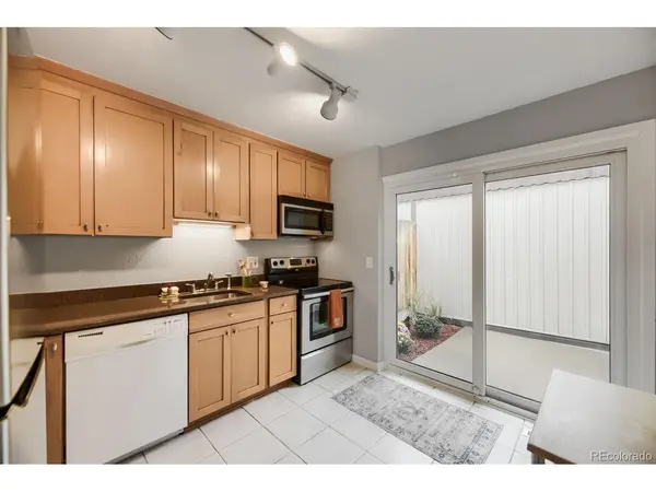 1862 S Hoyt, Lakewood, CO 80232