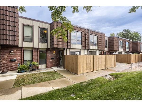 1862 S Hoyt, Lakewood, CO 80232