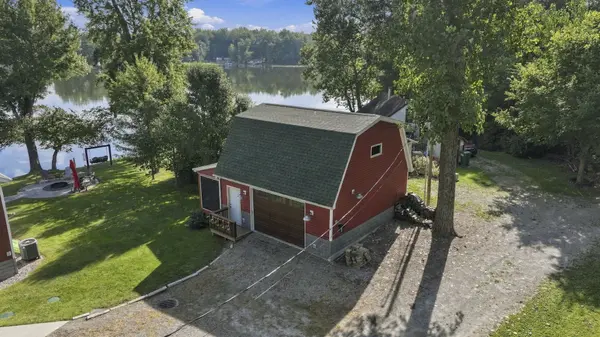 5470 W Sycamore Hill Lane Diamond Lake ***, Silver Lake, IN 46982