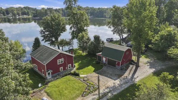 5470 W Sycamore Hill Lane Diamond Lake ***, Silver Lake, IN 46982