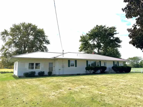 28112 County Road 26 ***, Elkhart, IN 46517-9786