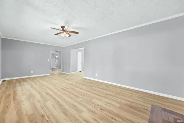 709 W Cromer ST, Muncie, IN 47304