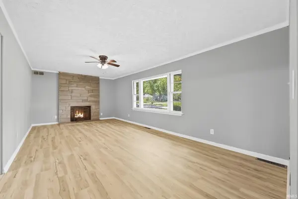 709 W Cromer ST, Muncie, IN 47304