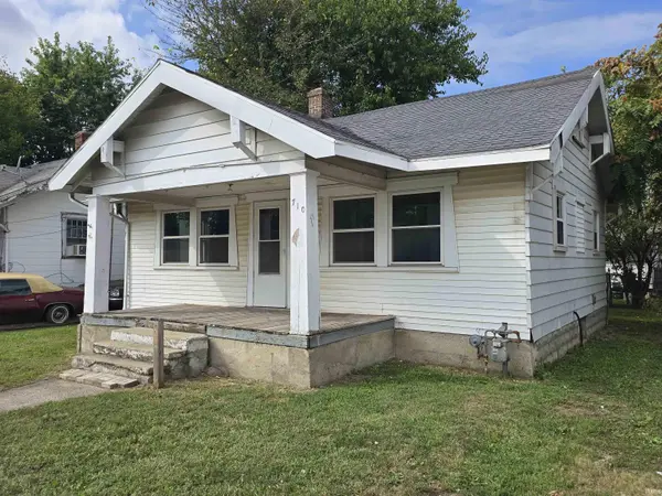 710 W Memorial DR, Muncie, IN 47302