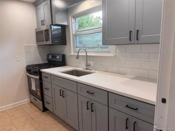 36 Congers RD #4, New City, NY 10956