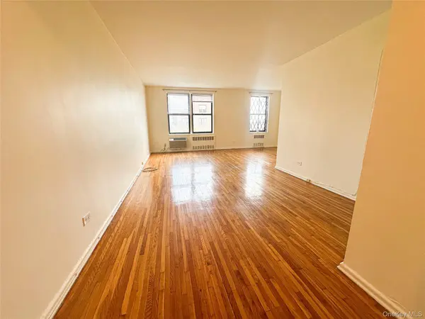 10025 Queens BLVD #6L, Forest Hills, NY 11375