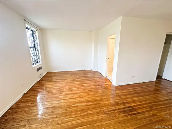 10025 Queens BLVD #6L, Forest Hills, NY 11375