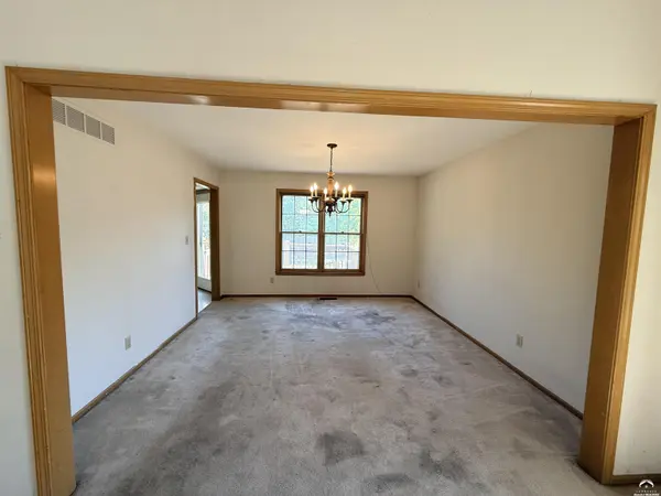 4708 Carmel CT, Lawrence, KS 66047