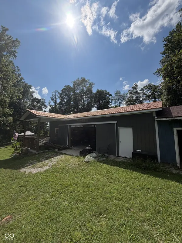 10951 Grotto RD, Brazil, IN 47834