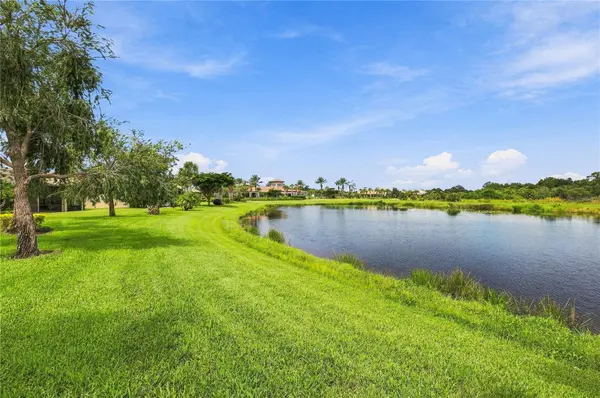 11170 SANDHILL PRESERVE DR, Sarasota, FL 34238