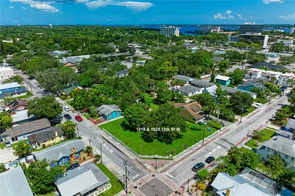 1018 12TH ST W, Bradenton, FL 34205