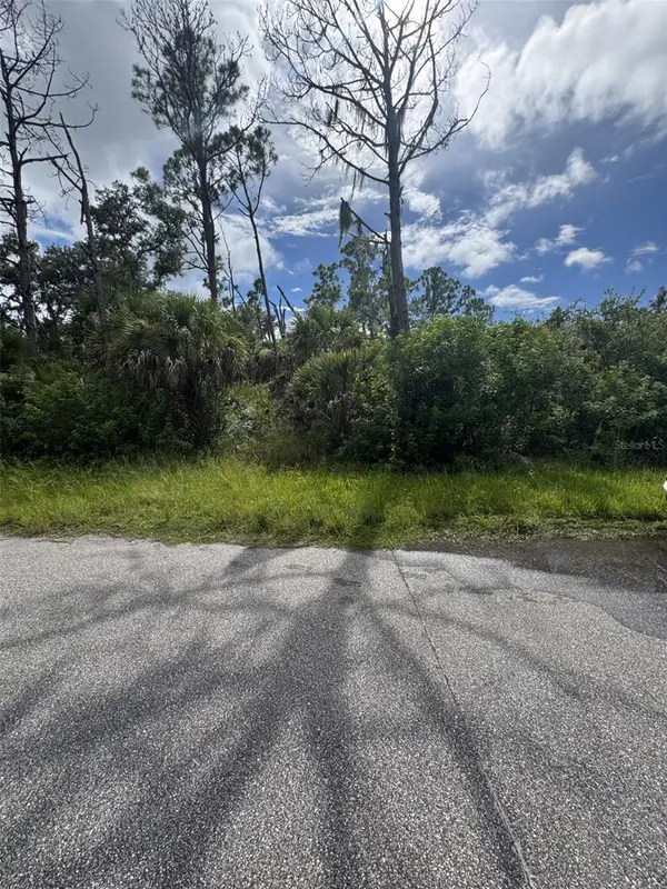 1513 CANDY LN, Port Charlotte, FL 33953