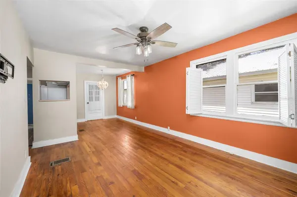24506 SW 4TH AVE, Newberry, FL 32669