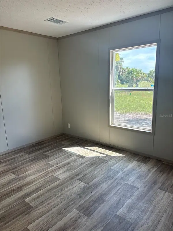 16117 NW 284TH ST, Okeechobee, FL 34972