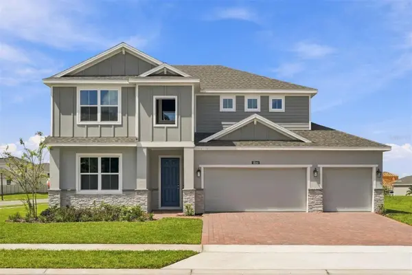 5860 SIERRA CROWN ST, Mount Dora, FL 32757