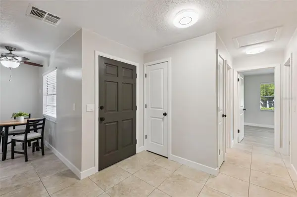 618 HATTAWAY DR, Altamonte Springs, FL 32701