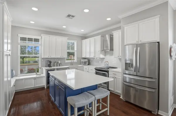 13013 OVERSTREET RD, Windermere, FL 34786