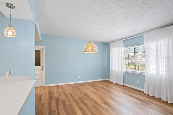 1840 N POWERS DR, Orlando, FL 32818