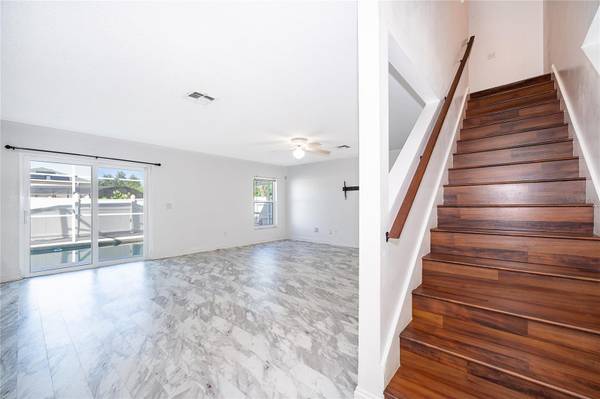 3102 HOLLAND DR, Orlando, FL 32825