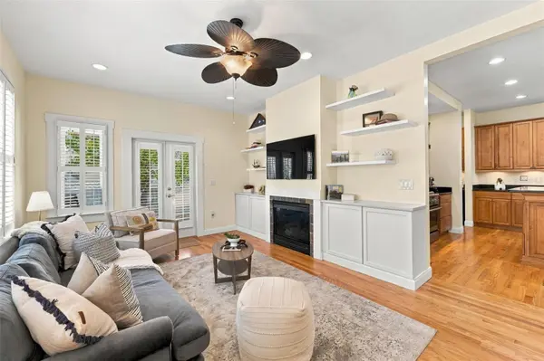 1801 W HILLS AVE, Tampa, FL 33606