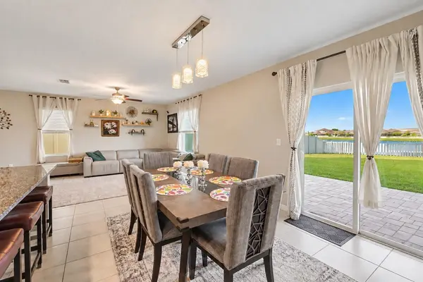 3166 OYSTER COVE ST, Wimauma, FL 33598