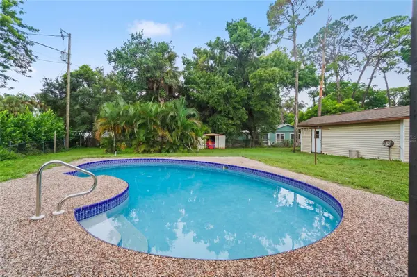 1425 ORCHID RD, North Fort Myers, FL 33903