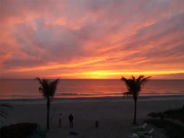 2700 GULF BLVD #2, Indian Rocks Beach, FL 33785