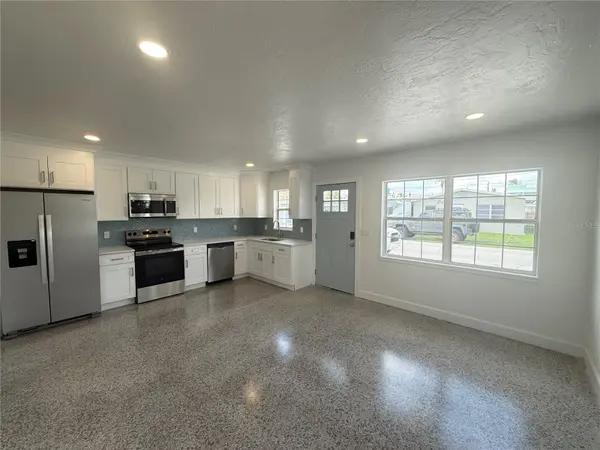 119 147TH AVE E #A, Madeira Beach, FL 33708
