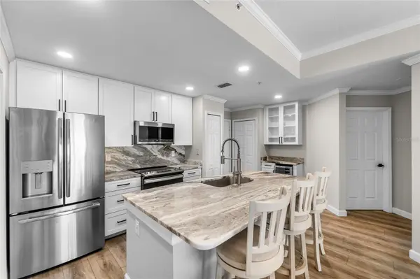700 S HARBOUR ISLAND BLVD #323, Tampa, FL 33602