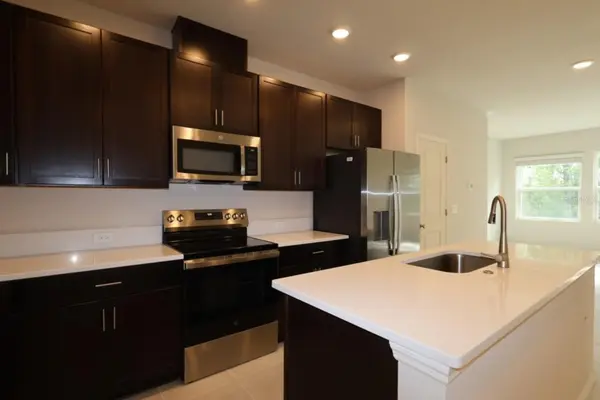 1184 WILD CREST LN, Daytona Beach, FL 32117