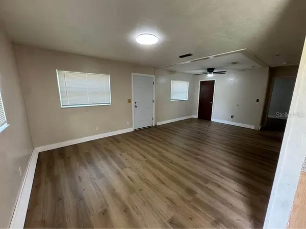 404 EAST AVE, Brooksville, FL 34601