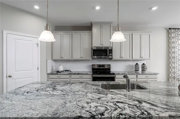 11102 NELLIE CROSSING CIR, Clermont, FL 34711