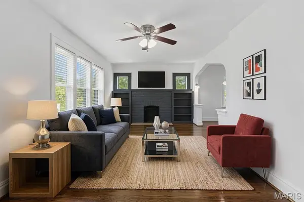 1272 Pennsylvania AVE, St Louis, MO 63130