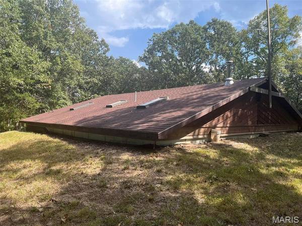 1289 Beamer LN, Cuba, MO 65453