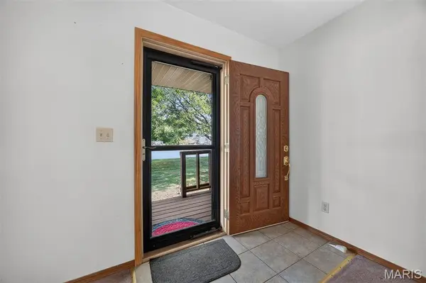 3486 Pierland DR, Pocahontas, IL 62275