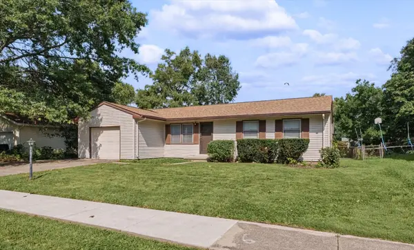 2306 Belmore DR, Champaign, IL 61821