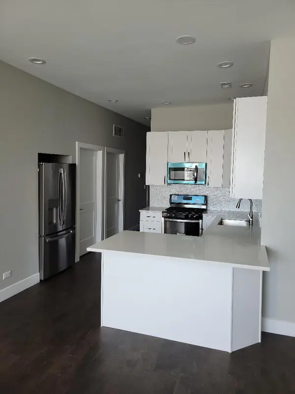 751 S California AVE, Chicago, IL 60612