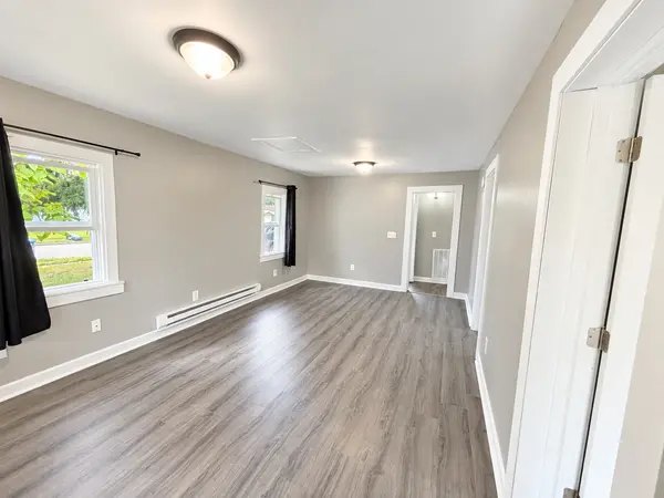1155 S 7th ST, Dekalb, IL 60115