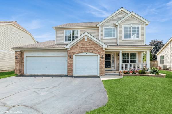 4 LITCHFIELD CT, Lake In The Hills, IL 60156