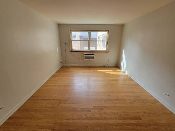 6440 N Richmond ST #1B, Chicago, IL 60645