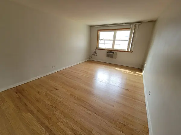 6440 N Richmond ST #2B, Chicago, IL 60645