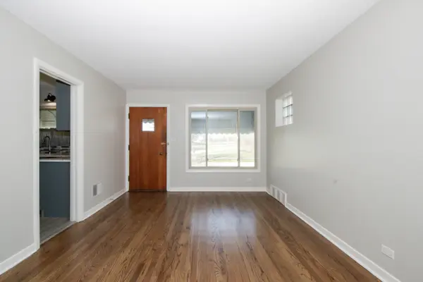 2337 Park AVE, North Riverside, IL 60546
