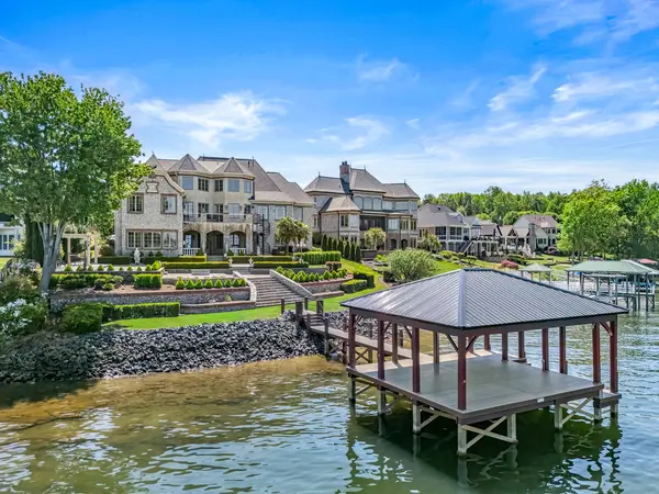 331 Ivy Arbor CIR, Rock Hill, SC 29732