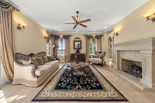 331 Ivy Arbor CIR, Rock Hill, SC 29732