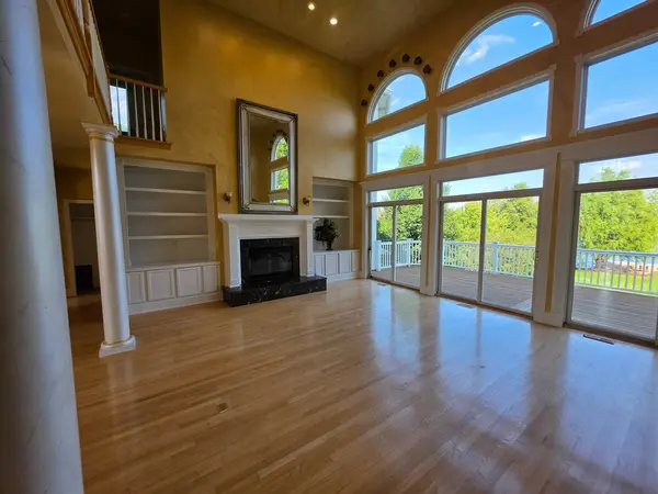 212 Slalom CT, Minooka, IL 60447